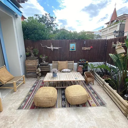 Magnifique Maison De Pecheur Face à La *