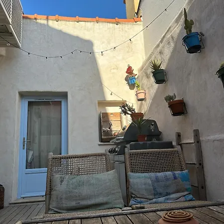 Magnifique Maison De Pecheur Face A La Villa