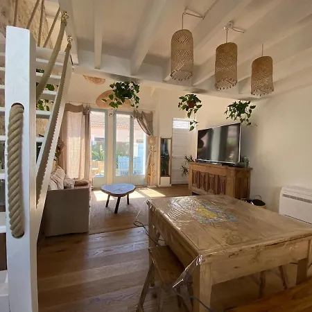 Magnifique Maison De Pecheur Face A La Cagnes-sur-Mer